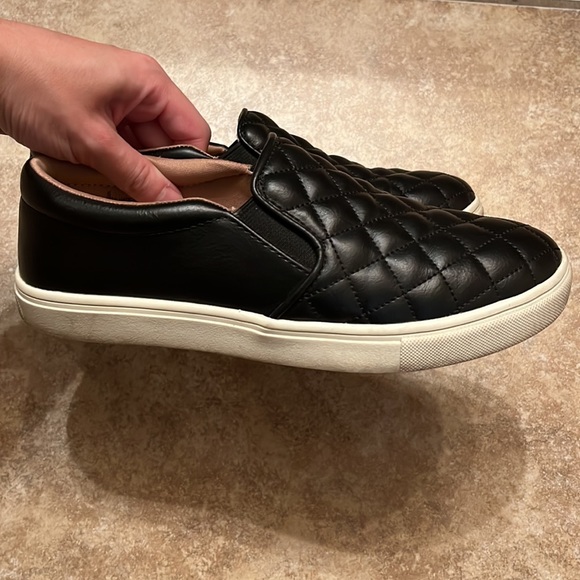 Target slip ons - Picture 4 of 5